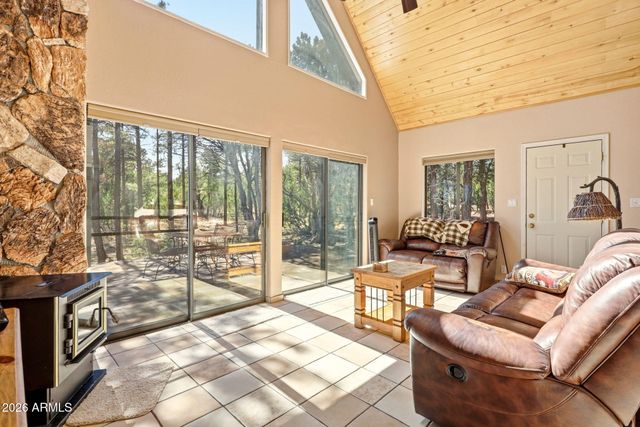 2028 JONES PASS --, Overgaard, AZ 85933