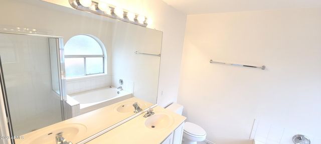 1202 N BOGLE Avenue, Chandler, AZ 85225