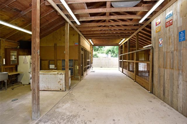 3919 Aspenwood Drive, Richmond, TX 77406