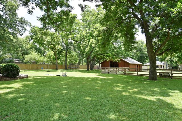 3919 Aspenwood Drive, Richmond, TX 77406
