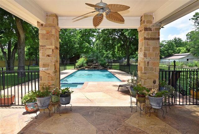 3919 Aspenwood Drive, Richmond, TX 77406