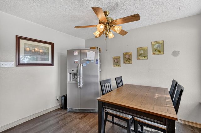 184 Oakhurst Drive, Bedford, TX 76022