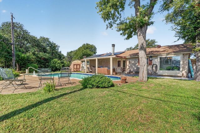 184 Oakhurst Drive, Bedford, TX 76022