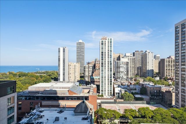1560 N Sandburg Terrace 1808, Chicago, IL 60610