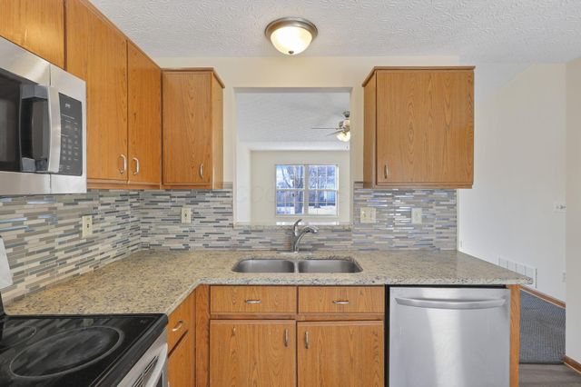 7280 Kilnstone Court, Reynoldsburg, OH 43068