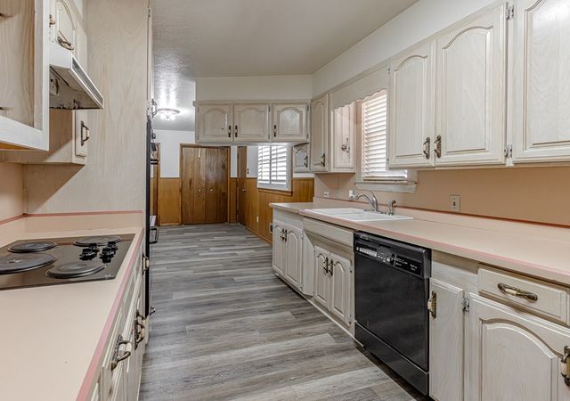 1205 Wilshire Dr, Odessa, TX 79761