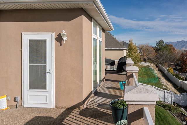 12091 S LAMPTON VIEW DR, Riverton, UT 84065