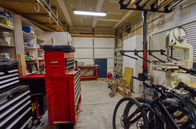 12091 S LAMPTON VIEW DR, Riverton, UT 84065