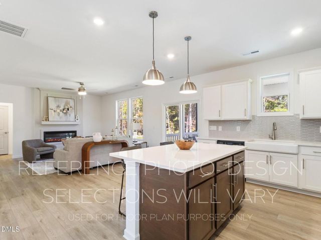 377 Pecan Valley Way, Four Oaks, NC 27524