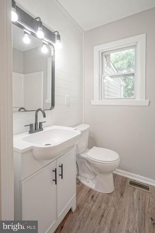 405 CUSHMAN AVE, Williamstown, NJ 08094