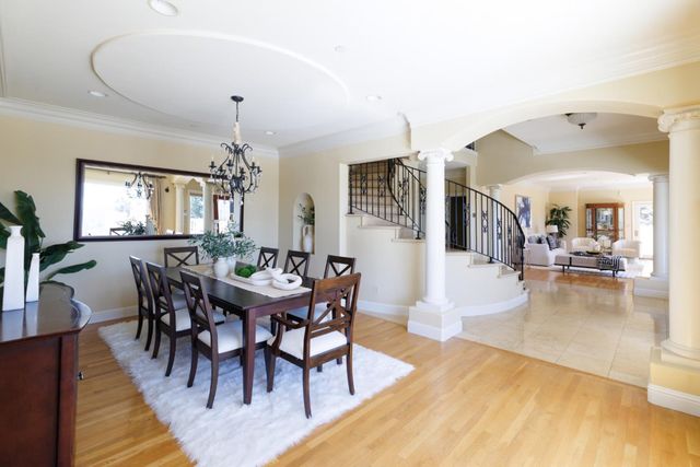 11837 Upland Way, Cupertino, CA 95014