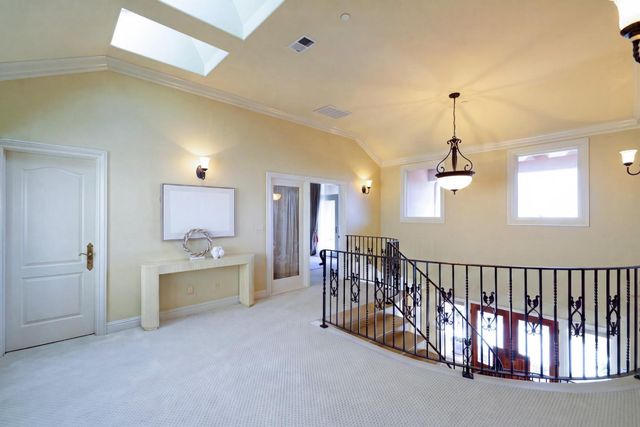 11837 Upland Way, Cupertino, CA 95014