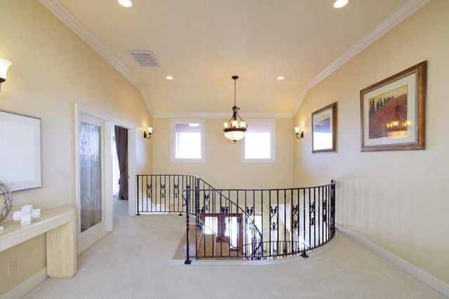 11837 Upland Way, Cupertino, CA 95014