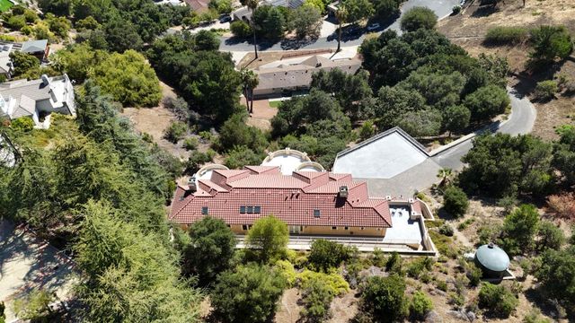 11837 Upland Way, Cupertino, CA 95014