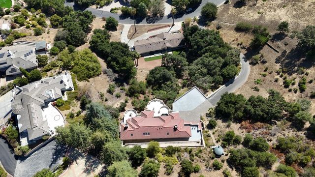 11837 Upland Way, Cupertino, CA 95014