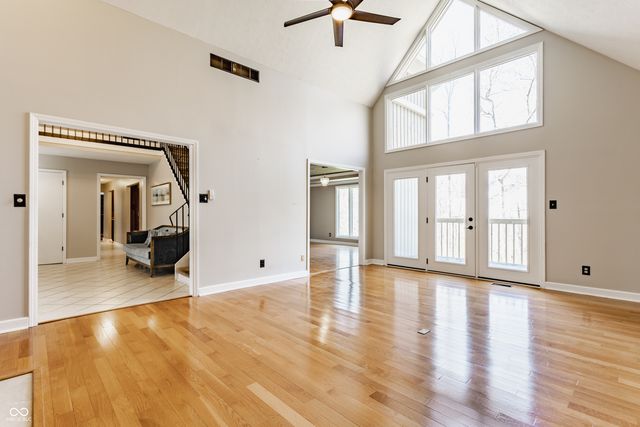 5550 Bay Colony Lane, Indianapolis, IN 46234