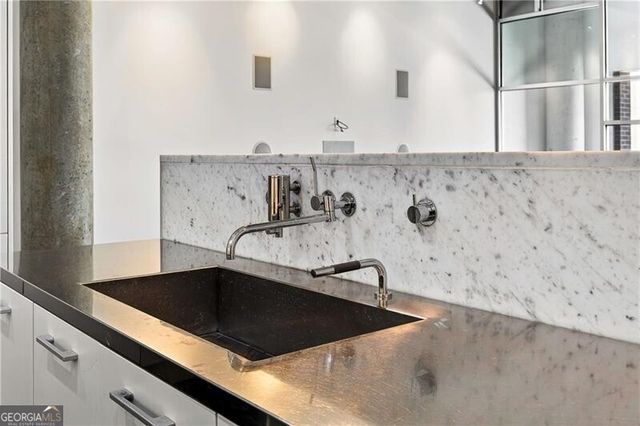 845 Spring Street NW PH5, Atlanta, GA 30308