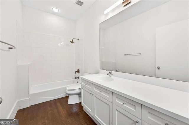 845 Spring Street NW PH5, Atlanta, GA 30308