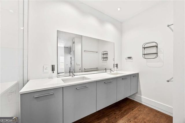 845 Spring Street NW PH5, Atlanta, GA 30308