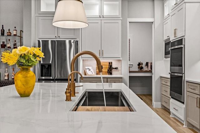 17614 Steed Lane, Waller, TX 77484