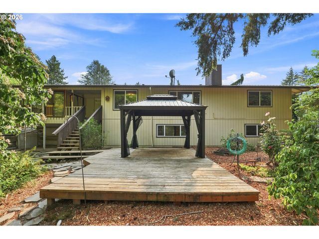 2030 Se PALOMA Dr, Gresham, OR 97080