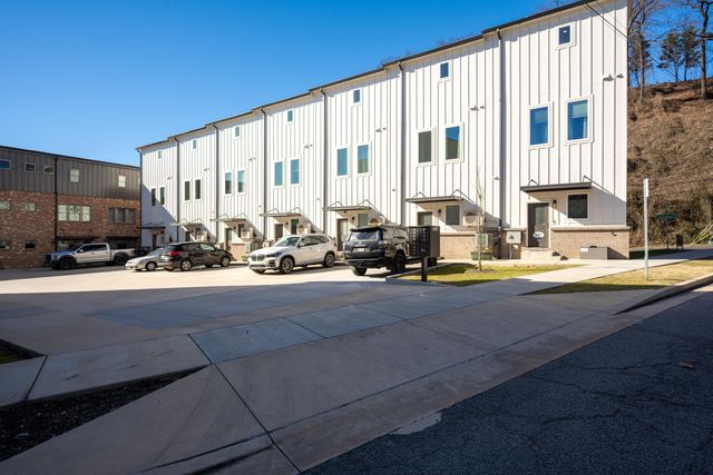 899 Cherokee Boulevard 101, Chattanooga, TN 37405