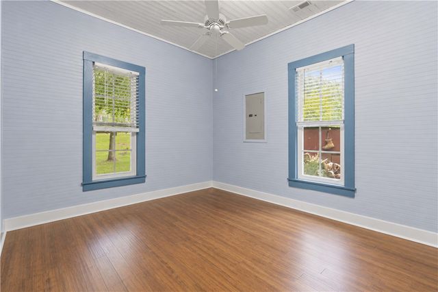 10193 E Devils Den Road, Winslow, AR 72959