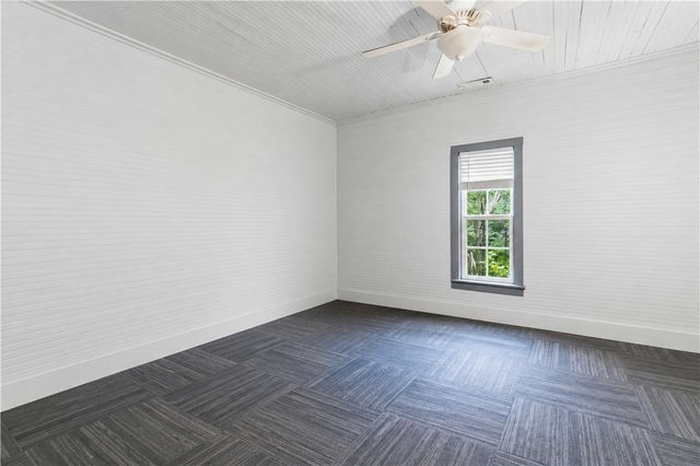 10193 E Devils Den Road, Winslow, AR 72959