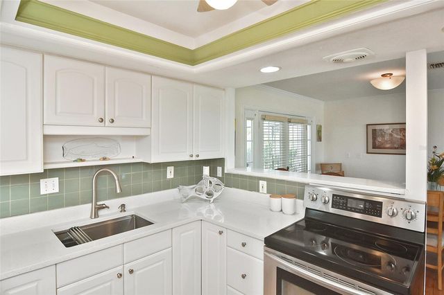 255 CADDY ROAD, Rotonda West, FL 33947