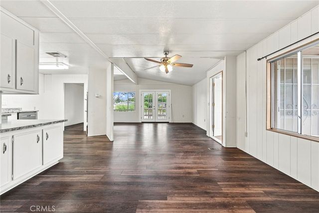 5001 W Florida 506, Hemet, CA 92545