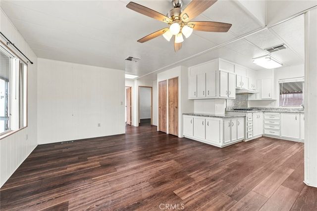 5001 W Florida 506, Hemet, CA 92545