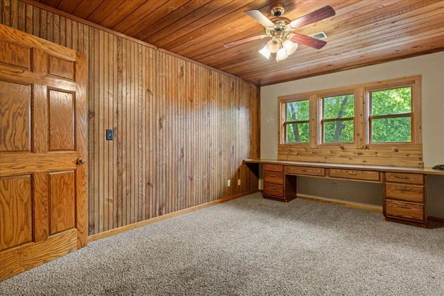 S106W17280 Muskego Dam DRIVE, Muskego, WI 53150