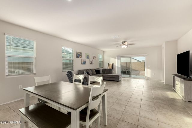 5264 E DIATOMITE Drive, San Tan Valley, AZ 85143