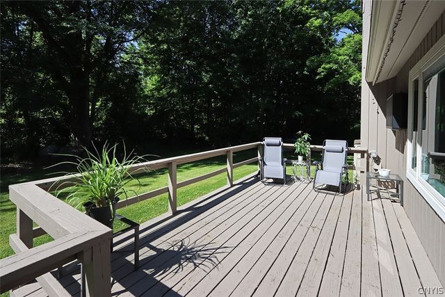 8646 Salt Springs Road, Manlius, NY 13104