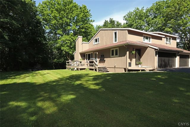 8646 Salt Springs Road, Manlius, NY 13104