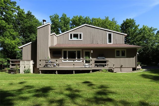 8646 Salt Springs Road, Manlius, NY 13104