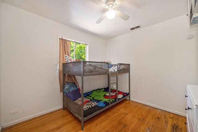 5629 49th St, Sacramento, CA 95824