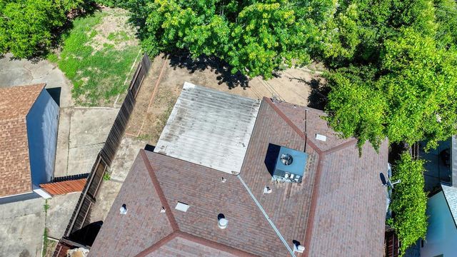 5629 49th St, Sacramento, CA 95824