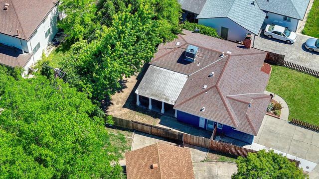 5629 49th St, Sacramento, CA 95824