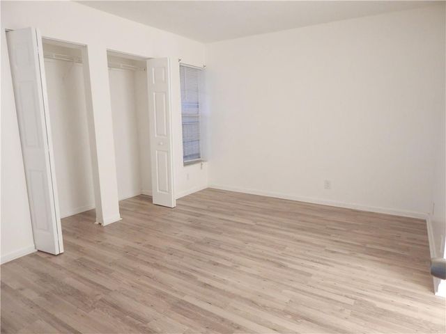 9911 Twin Lakes Drive 26-N, Coral Springs, FL 33071