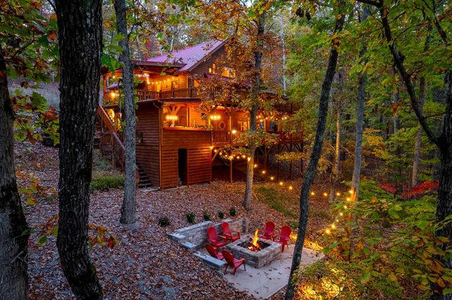 218 Mattie Mitchell Road, Morganton, GA 30560