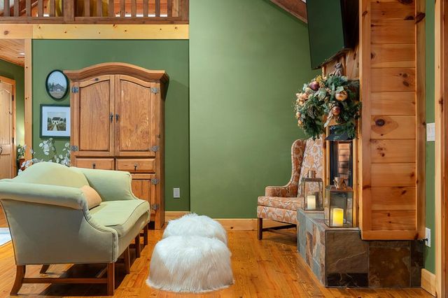 218 Mattie Mitchell Road, Morganton, GA 30560