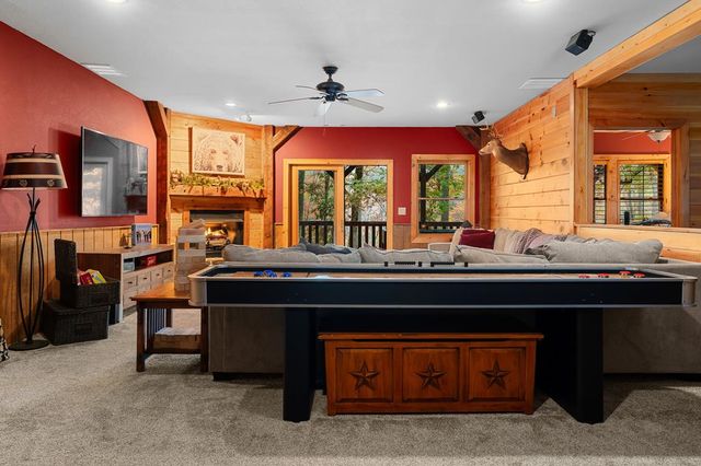 218 Mattie Mitchell Road, Morganton, GA 30560