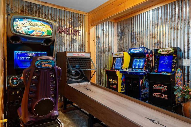 218 Mattie Mitchell Road, Morganton, GA 30560