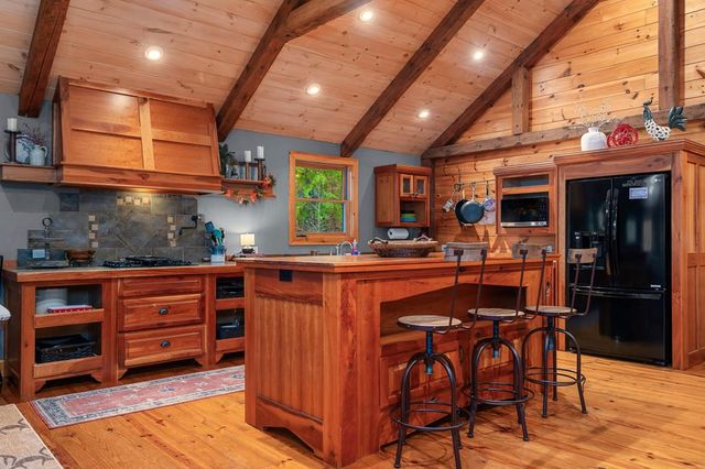 218 Mattie Mitchell Road, Morganton, GA 30560