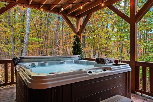 218 Mattie Mitchell Road, Morganton, GA 30560