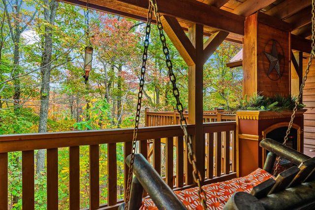 218 Mattie Mitchell Road, Morganton, GA 30560