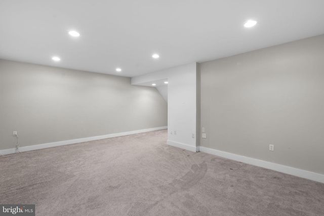 16 GRAVENHURST CT, North Potomac, MD 20878