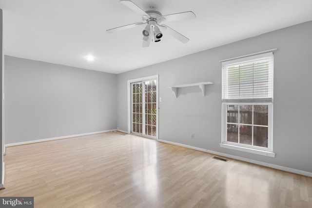 16 GRAVENHURST CT, North Potomac, MD 20878
