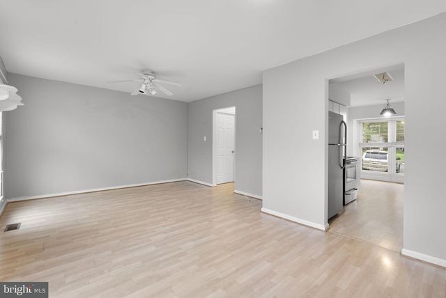 16 GRAVENHURST CT, North Potomac, MD 20878